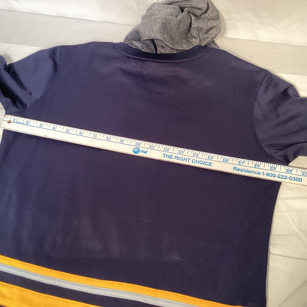 Reebok NHL Buffalo Sabers Hockey Jersey Hoodie Women’s Size Medium - Picture 12 of 14